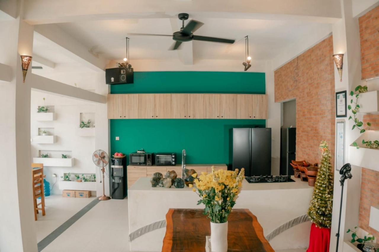 Berawa Homestay Чангу Экстерьер фото